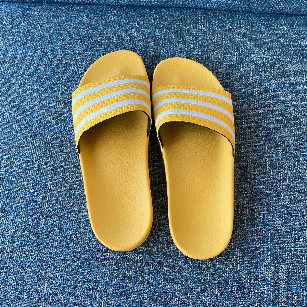 Adidas Adilette Slides